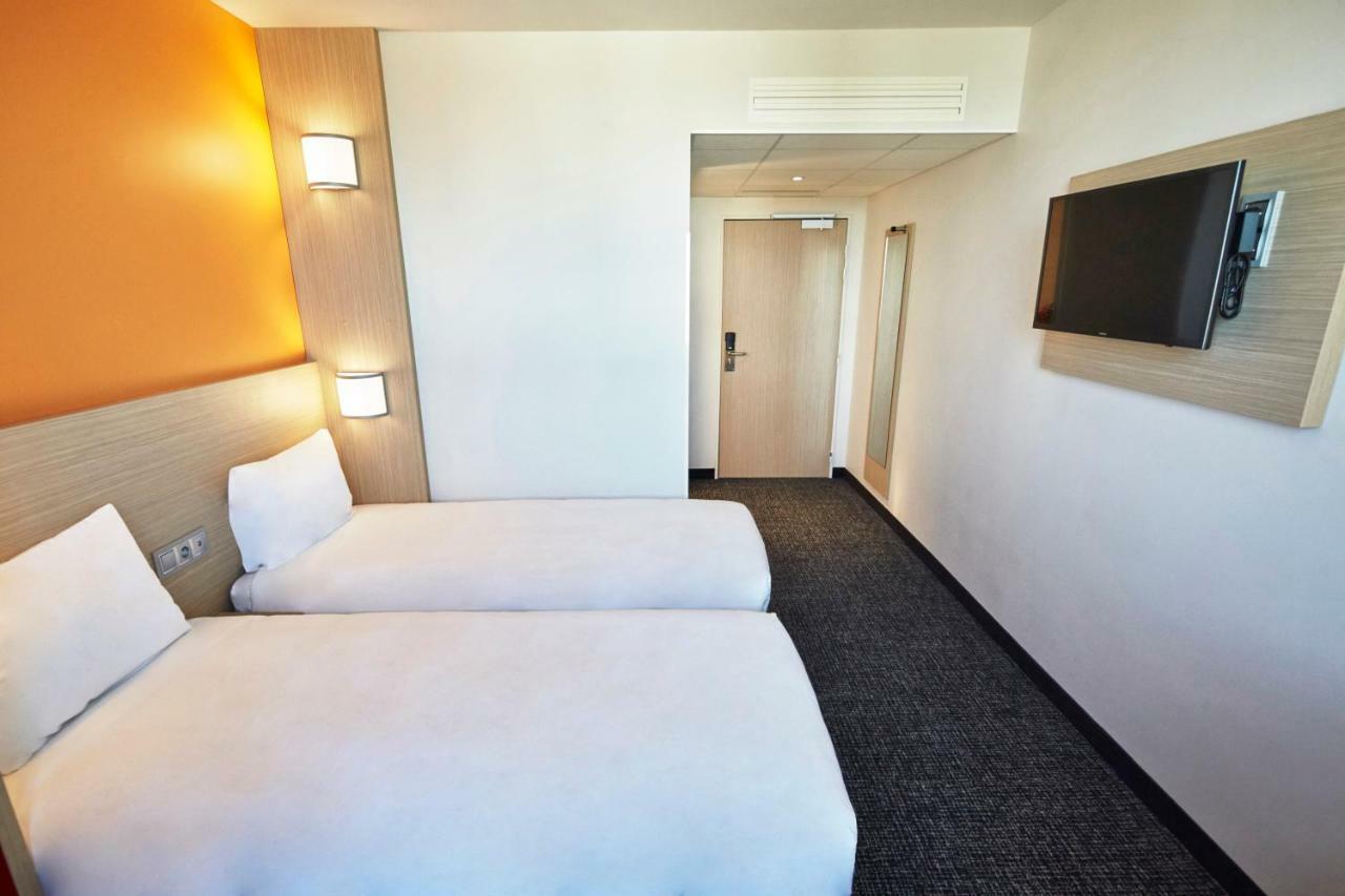 Kyriad Eco - Clermont Ferrand Estaing Ngoại thất bức ảnh