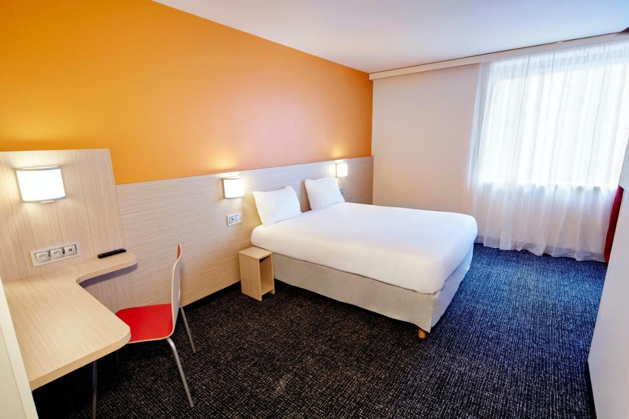 Kyriad Eco - Clermont Ferrand Estaing Ngoại thất bức ảnh